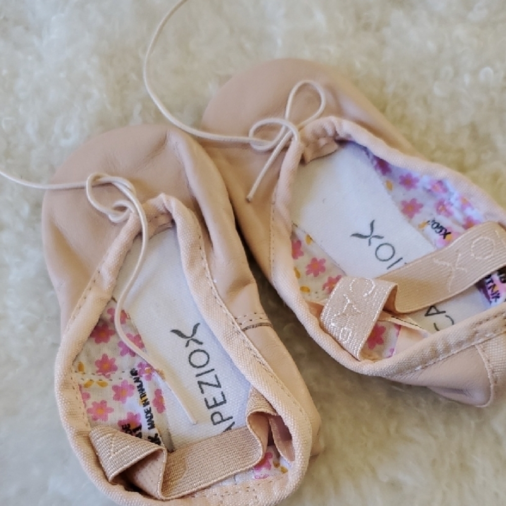 Capezio Pink Baby Ballet Shoes with Ribbon Bow - Picture 2 of 5